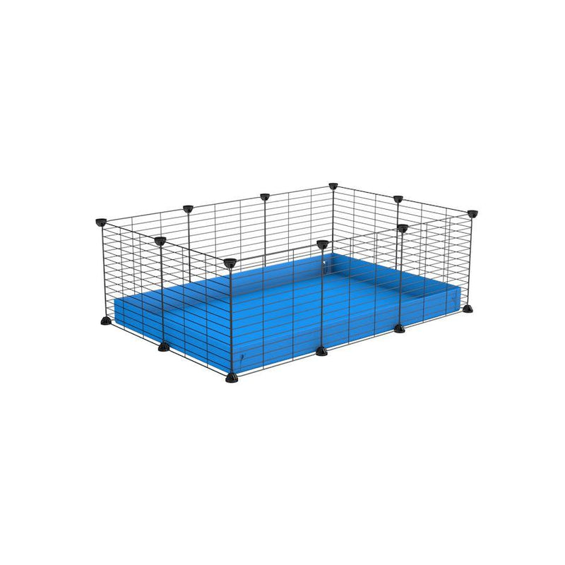 a cheap 3x2 C&C cage for guinea pig with blue coroplast and baby grids from brand kavee